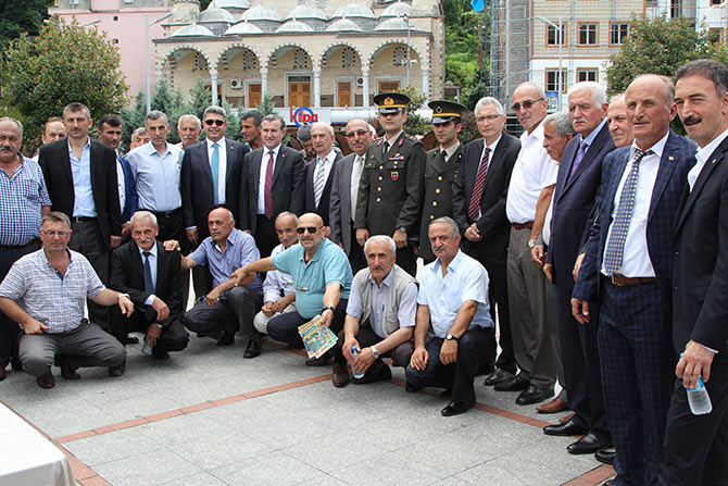 bayram15-001.jpg bayram15-001.jpg