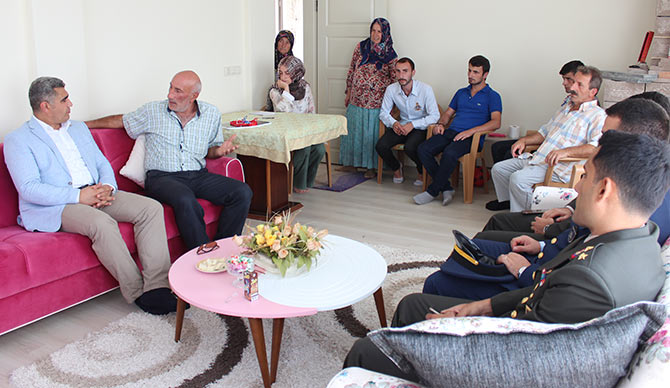 bayram3-005.jpg bayram3-005.jpg