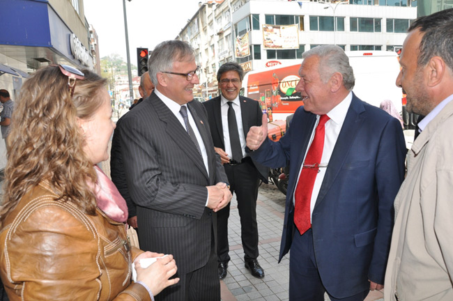 biyik2.jpg biyik2.jpg