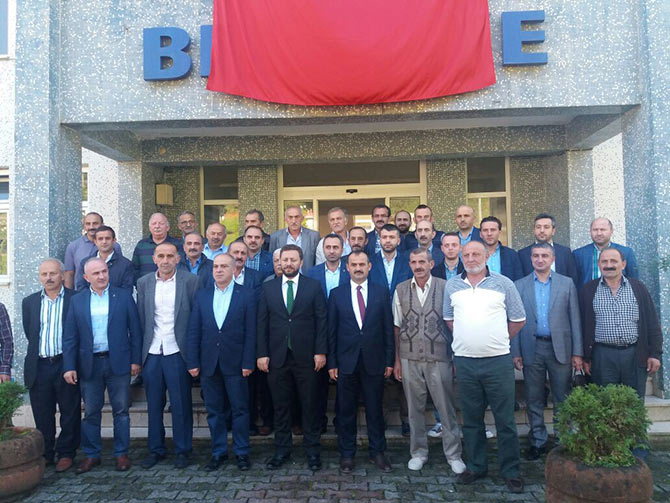 bldy-001.jpg bldy-001.jpg