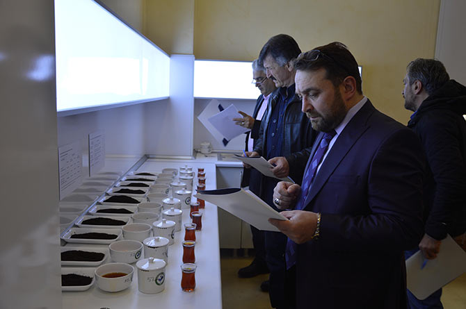 borsa1-001.jpg borsa1-001.jpg