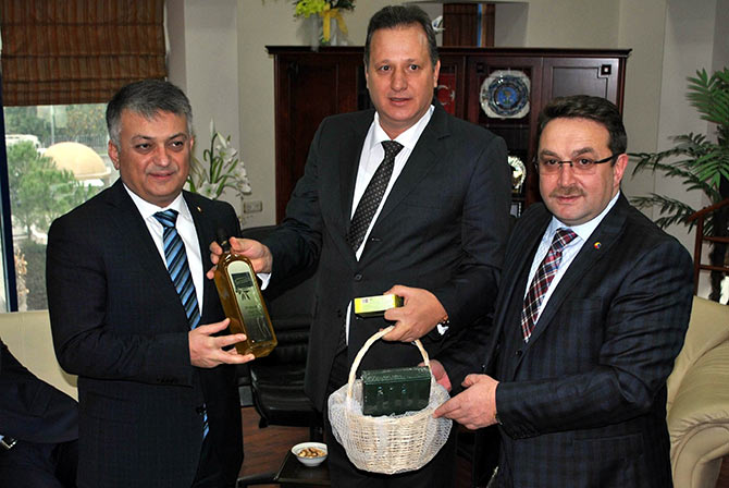 borsa1.jpg borsa1.jpg