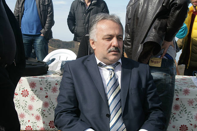 burhan-001.jpg burhan-001.jpg