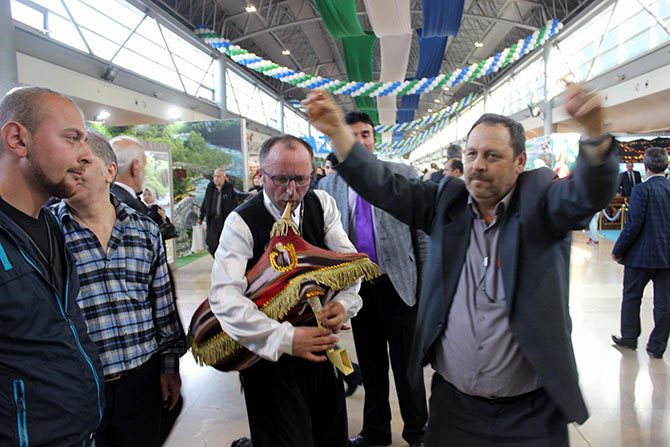 bursa03.jpg bursa03.jpg