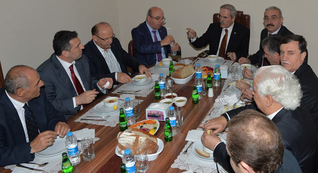 bursa2.jpg bursa2.jpg