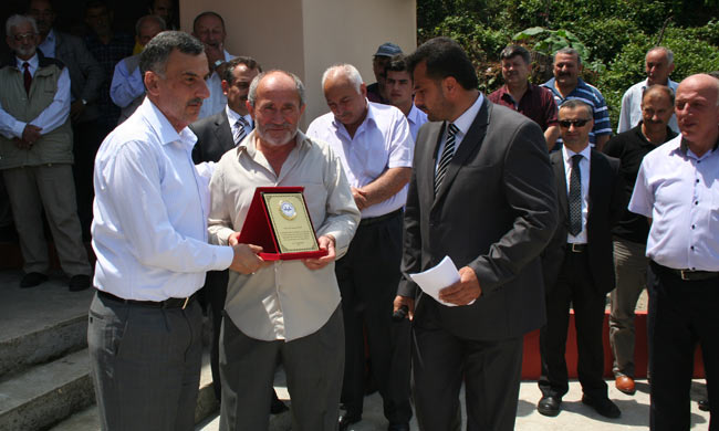 cami08.jpg cami08.jpg