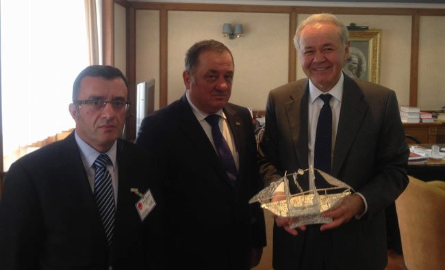 cay2.20130923202445.jpg cay2.20130923202445.jpg