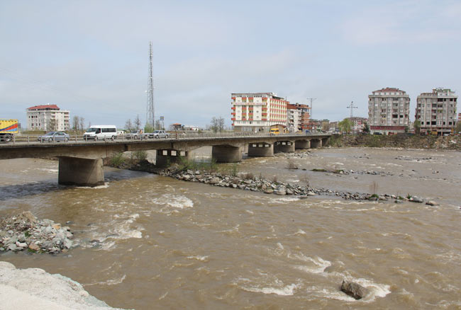 caycuma1.jpg caycuma1.jpg