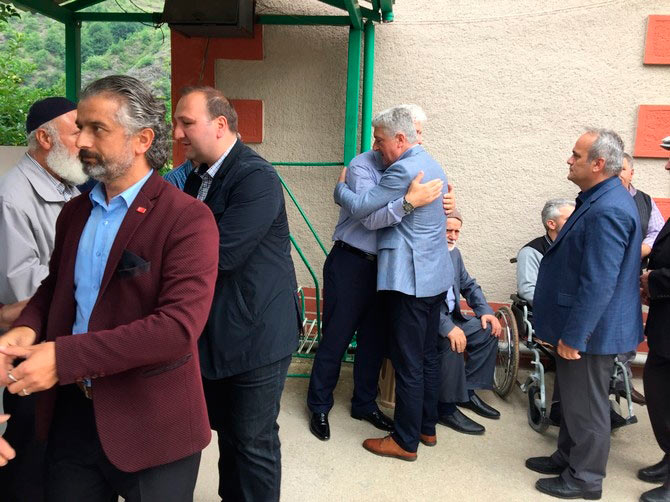 cen2-005.jpg cen2-005.jpg