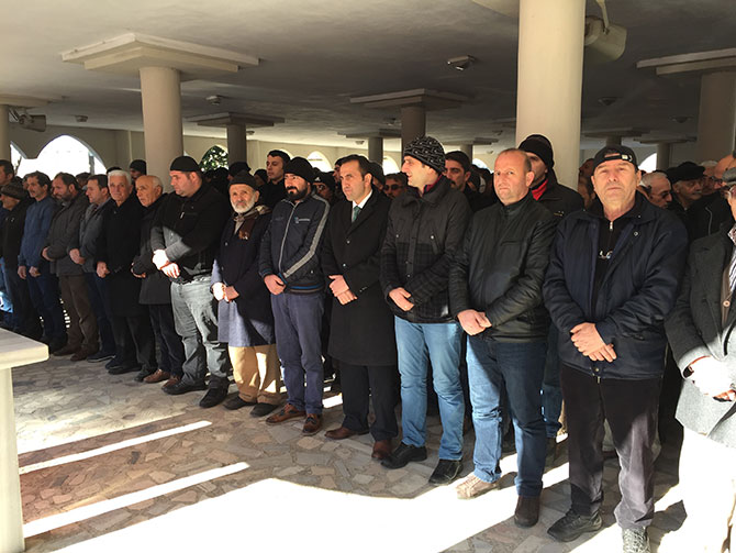 cen5-002.jpg cen5-002.jpg