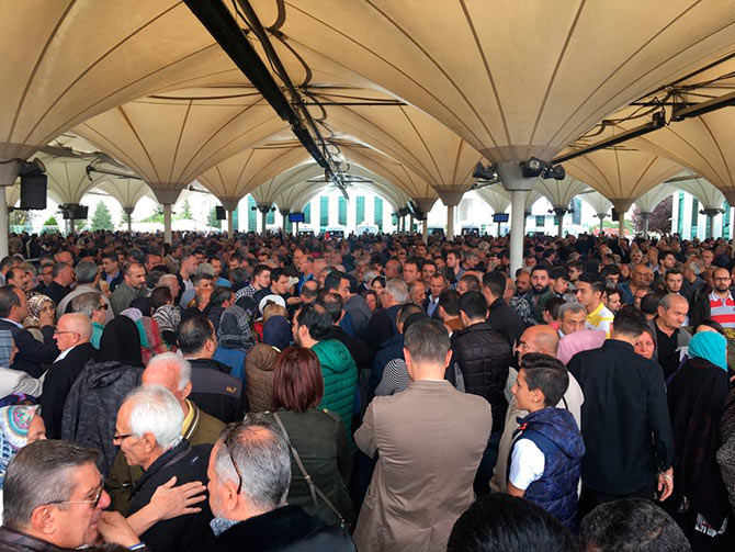 cen7-003.jpg cen7-003.jpg