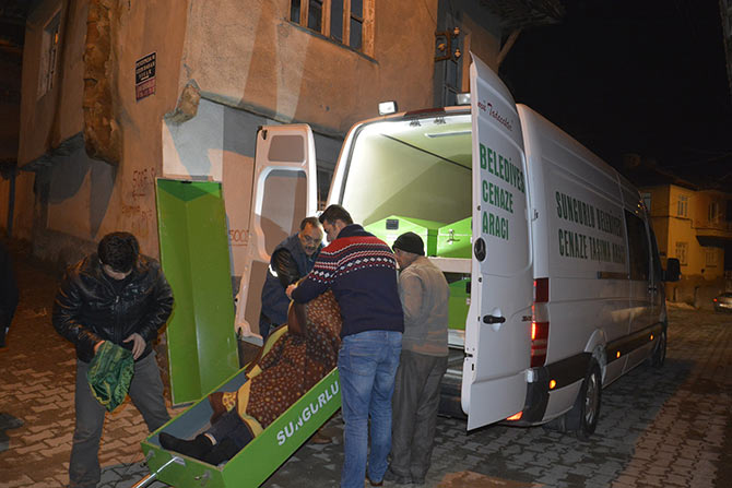 cenaze-001.jpg cenaze-001.jpg