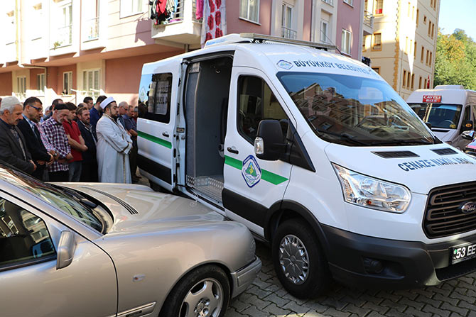 cenaze3-003.jpg cenaze3-003.jpg