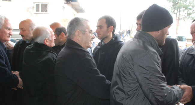 cenaze5.jpg cenaze5.jpg