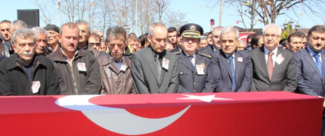 civelek4.jpg civelek4.jpg