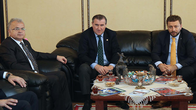 cop1-003.jpg cop1-003.jpg