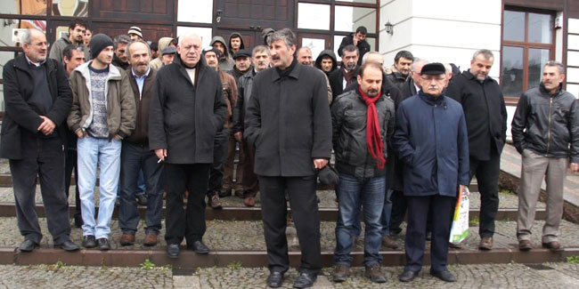 dava02i.jpg dava02i.jpg