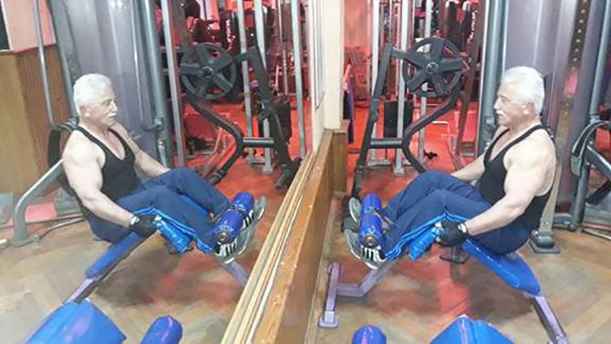 dede1-001.jpg dede1-001.jpg