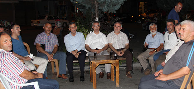 dem1-003.jpg dem1-003.jpg