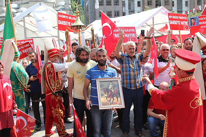 dem8-002.jpg dem8-002.jpg