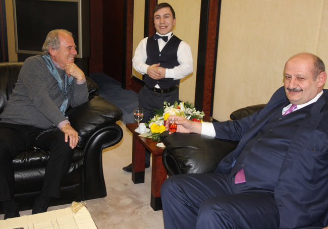 den1.20130110184459.jpg den1.20130110184459.jpg