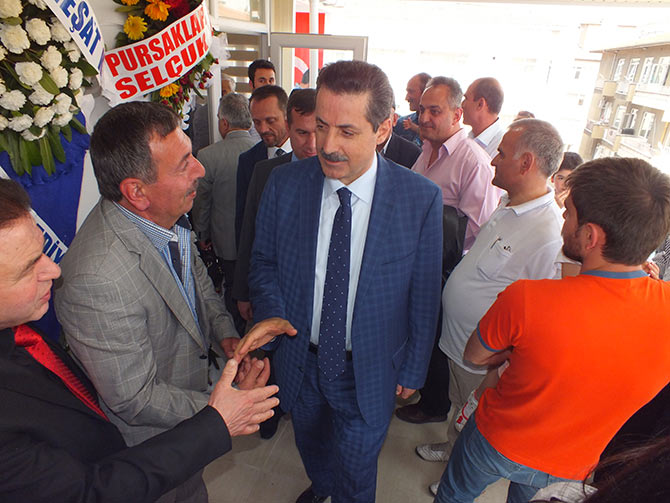 dernek4-001.jpg dernek4-001.jpg