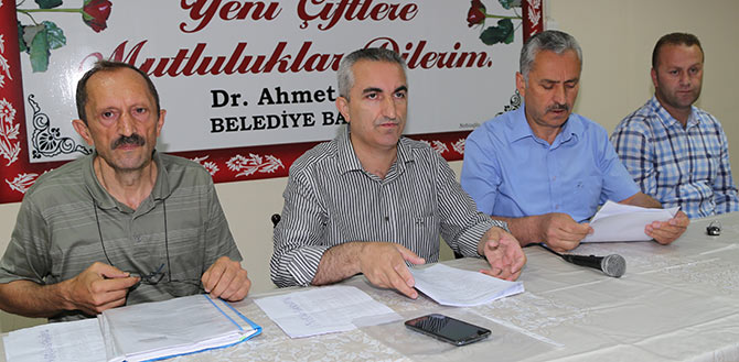 divan-001.jpg divan-001.jpg