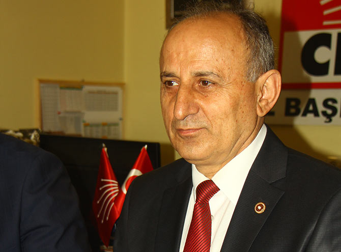 dursuncicek.jpg dursuncicek.jpg