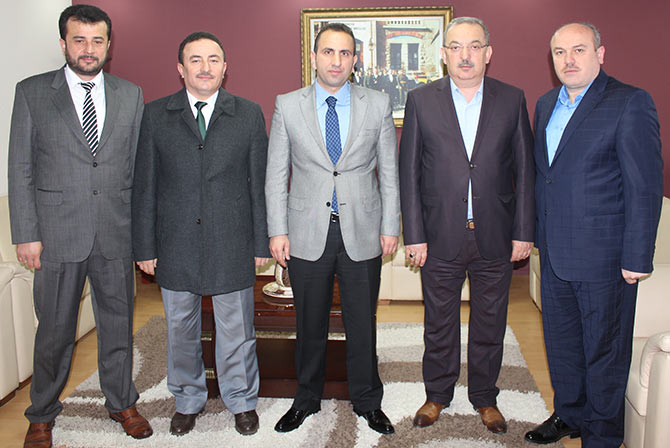 dynt2-001.jpg dynt2-001.jpg