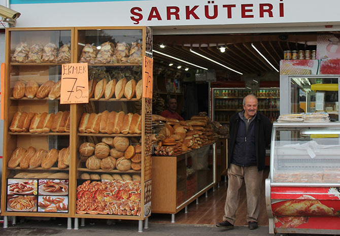 ekmek1-001.jpg ekmek1-001.jpg