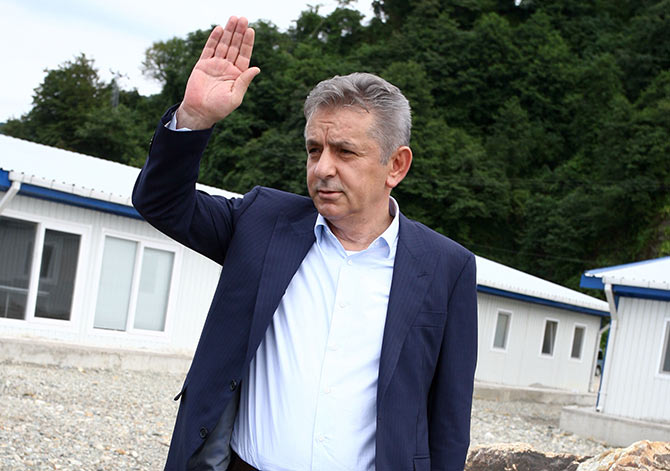 ekremcengiz4.jpg ekremcengiz4.jpg