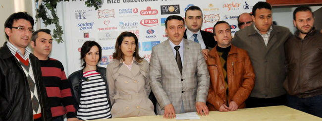 eksper01.jpg eksper01.jpg