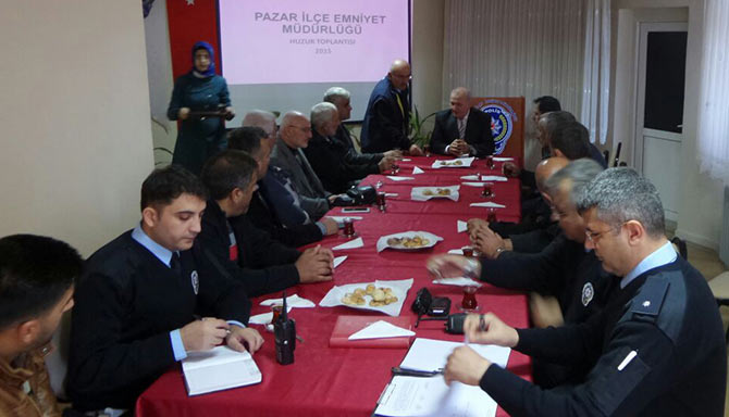 emn2-001.jpg emn2-001.jpg