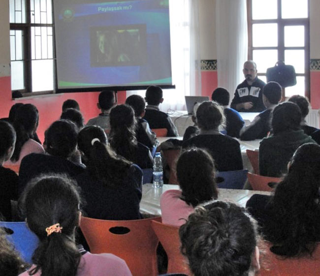 emn2.20130319094718.jpg emn2.20130319094718.jpg