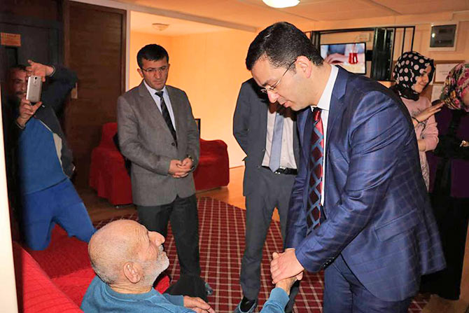 eng2-005.jpg eng2-005.jpg