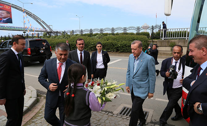 erd13-001.jpg erd13-001.jpg