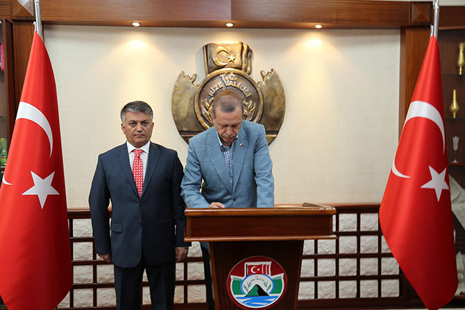 erd15-001.jpg erd15-001.jpg