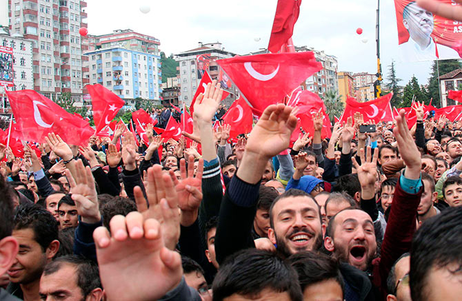 erdogan8-001.jpg erdogan8-001.jpg