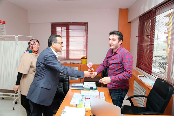 esmen2.jpg esmen2.jpg