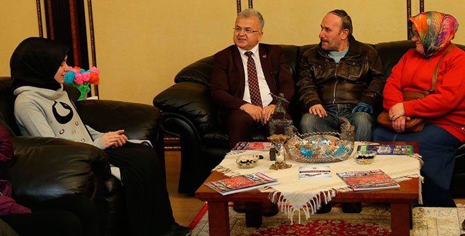 ev3-001.jpg ev3-001.jpg