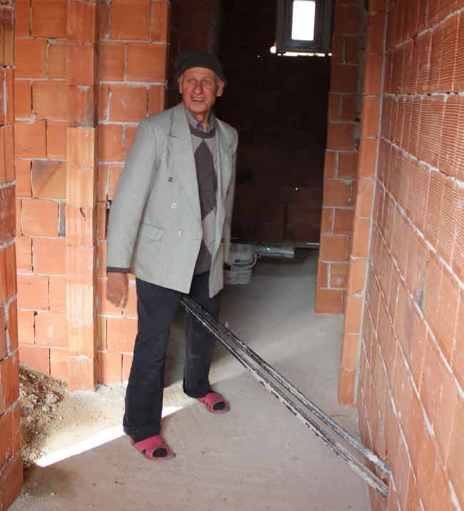 ev3.20120421195530.jpg ev3.20120421195530.jpg