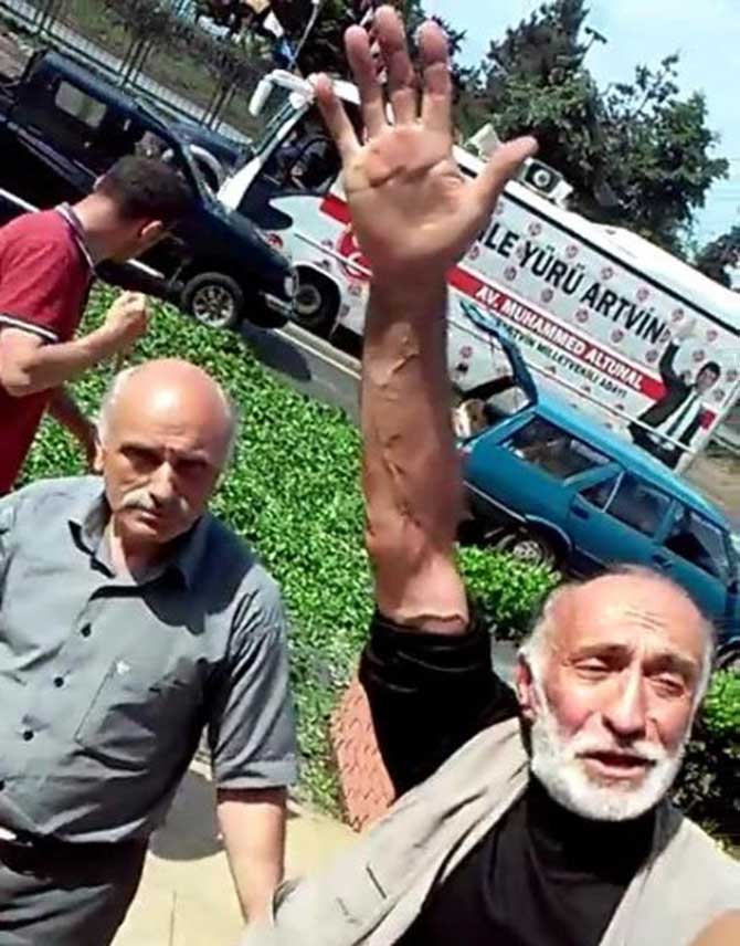 eylem1-001.jpg eylem1-001.jpg