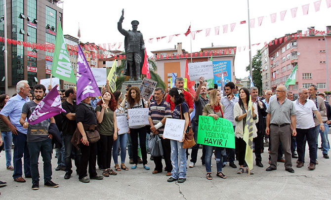 eylem1-005.jpg eylem1-005.jpg