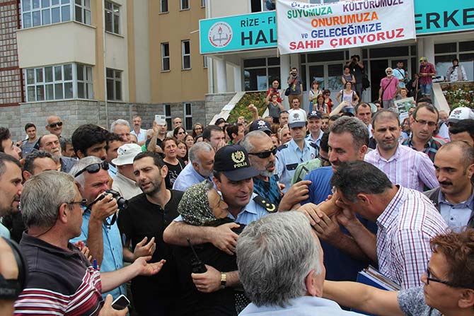 eylem1-007.jpg eylem1-007.jpg