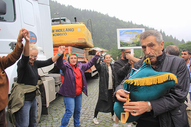 eylem2-004.jpg eylem2-004.jpg