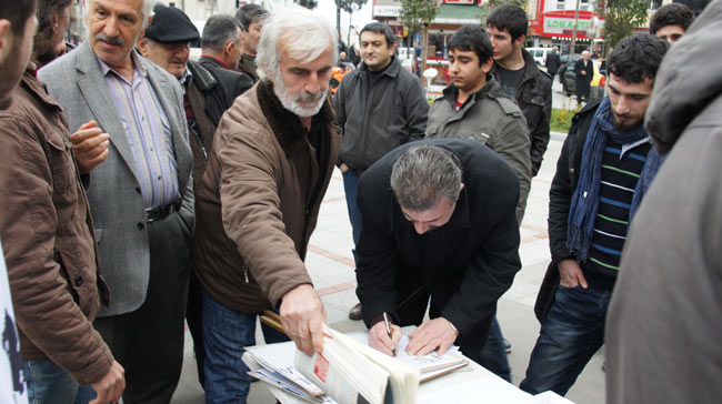 eylem3.jpg eylem3.jpg