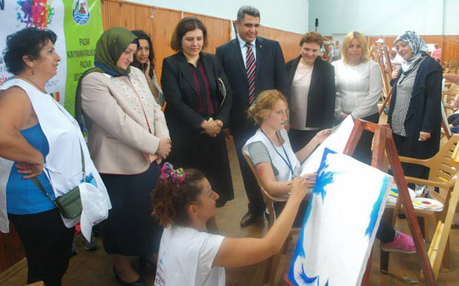 femin5.jpg femin5.jpg