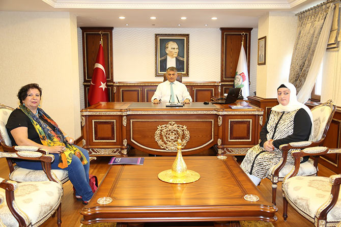 fest1-003.jpg fest1-003.jpg