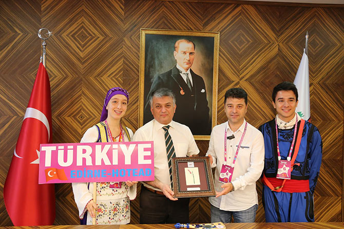 fest2-003.jpg fest2-003.jpg