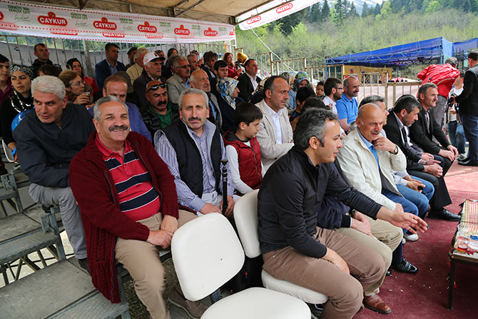 fest3-002.jpg fest3-002.jpg